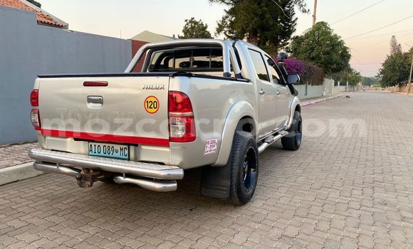 Buy Used Toyota Hilux Beige Car in Maputo in Maputo Buy Used Toyota Hilux Beige Car in Maputo in Maputo
