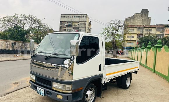 Nunua Ilio tumika Mitsubishi Canter Nyeupe Lori ndani ya Maputo nchini Maputo Nunua Ilio tumika Mitsubishi Canter Nyeupe Lori ndani ya Maputo nchini Maputo