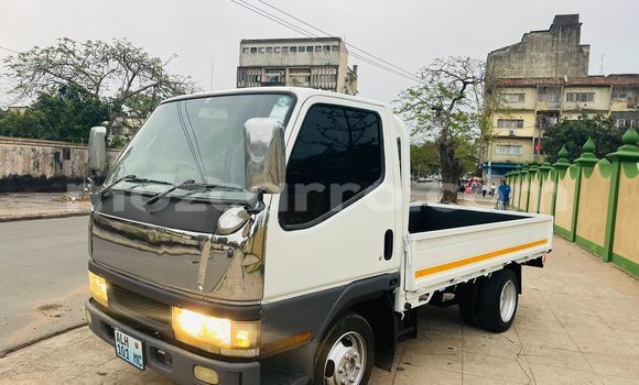 Comprar Usado Mitsubishi 500 Branco Carro em Maputo em Maputo