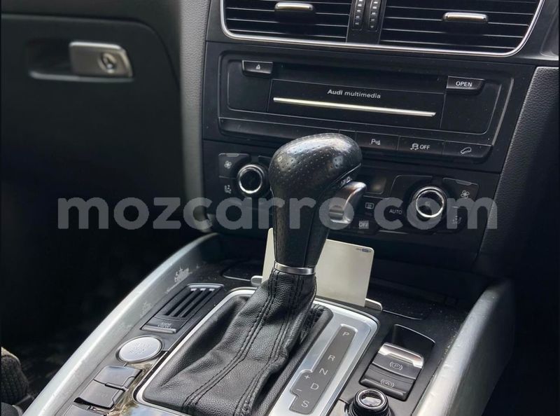 Big with watermark audi q5 maputo maputo 30762