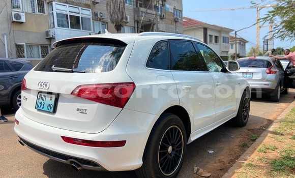 Tenga Tsaru Audi Q5 Chena Mota in Maputo in Maputo Tenga Tsaru Audi Q5 Chena Mota in Maputo in Maputo