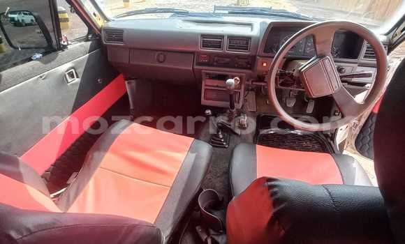 Tenga Tsaru Toyota Hilux Chena Mota in Maputo in Maputo Tenga Tsaru Toyota Hilux Chena Mota in Maputo in Maputo