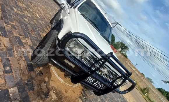 Tenga Tsaru Toyota Hilux Chena Mota in Maputo in Maputo Tenga Tsaru Toyota Hilux Chena Mota in Maputo in Maputo