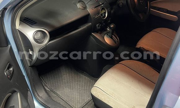Comprar Usado Mazda Demio Azul Carro em Maputo em Maputo Comprar Usado Mazda Demio Azul Carro em Maputo em Maputo