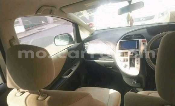 Nunua Ilio tumika Toyota Ractis Fedha Gari ndani ya Maputo nchini Maputo Nunua Ilio tumika Toyota Ractis Fedha Gari ndani ya Maputo nchini Maputo