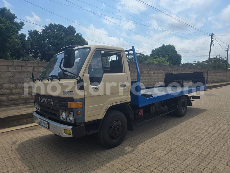 Big with watermark toyota dyna maputo maputo 30780