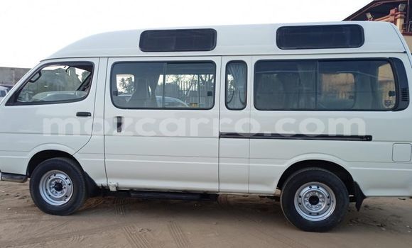 Comprar Novo Toyota Hiace Branco Carro em Maputo em Maputo Comprar Novo Toyota Hiace Branco Carro em Maputo em Maputo