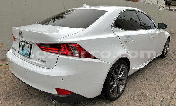 Tenga Itsva Lexus IS Chena Mota in Maputo in Maputo Tenga Itsva Lexus IS Chena Mota in Maputo in Maputo