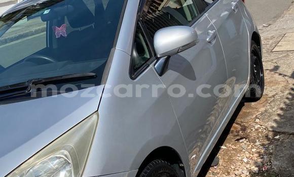 Comprar Novo Toyota Ractis Prata Carro em Maputo em Maputo Comprar Novo Toyota Ractis Prata Carro em Maputo em Maputo
