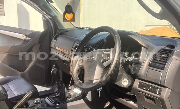 Tenga Tsaru Isuzu D-MAX Sirivha Mota in Maputo in Maputo Tenga Tsaru Isuzu D-MAX Sirivha Mota in Maputo in Maputo