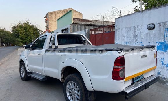 Buy Used Toyota Hilux White Car in Maputo in Maputo Buy Used Toyota Hilux White Car in Maputo in Maputo