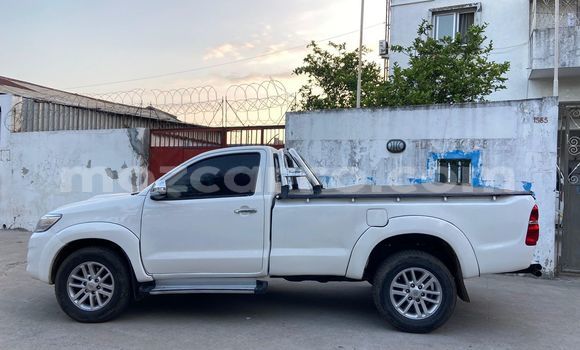 Buy Used Toyota Hilux White Car in Maputo in Maputo Buy Used Toyota Hilux White Car in Maputo in Maputo