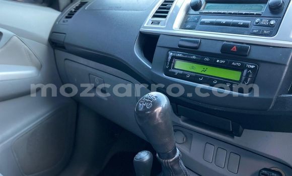 Buy Used Toyota Hilux White Car in Maputo in Maputo Buy Used Toyota Hilux White Car in Maputo in Maputo