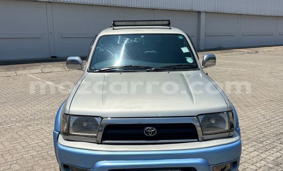 Nunua Ilio tumika Toyota Surf Fedha Gari ndani ya Maputo nchini Maputo