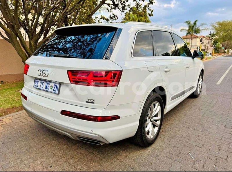 Big with watermark audi q7 maputo maputo 30820