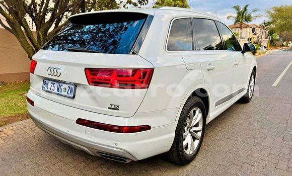 Tenga Tsaru Audi Q7 Chena Mota in Maputo in Maputo Tenga Tsaru Audi Q7 Chena Mota in Maputo in Maputo