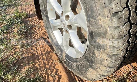 Buy Used Nissan Navara Black Car in Maputo in Maputo Buy Used Nissan Navara Black Car in Maputo in Maputo