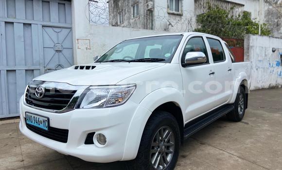 Buy Used Toyota Hilux White Car in Maputo in Maputo Buy Used Toyota Hilux White Car in Maputo in Maputo