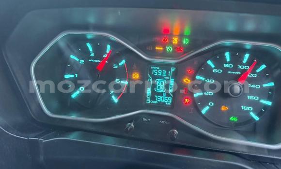 Nunua Ilio tumika Mahindra Armada Nyeusi Gari ndani ya Maputo nchini Maputo Nunua Ilio tumika Mahindra Armada Nyeusi Gari ndani ya Maputo nchini Maputo