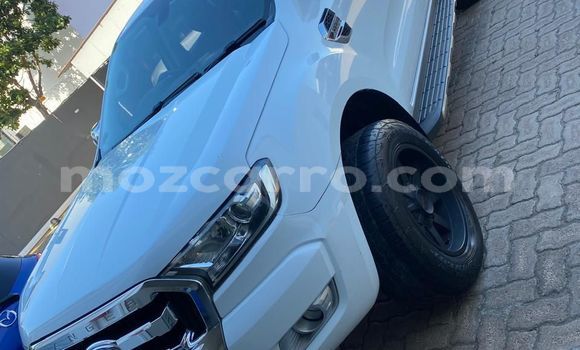 Tenga Tsaru Ford Ranger Chena Mota in Maputo in Maputo