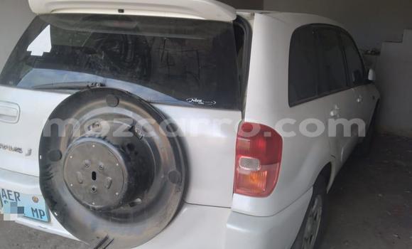 Buy Used Toyota RAV4 White Car in Maputo in Maputo Buy Used Toyota RAV4 White Car in Maputo in Maputo
