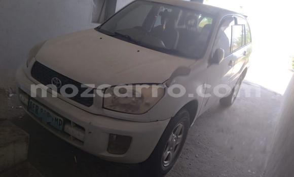 Buy Used Toyota RAV4 White Car in Maputo in Maputo Buy Used Toyota RAV4 White Car in Maputo in Maputo