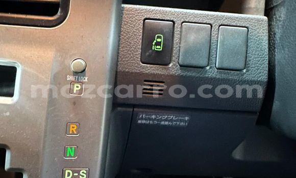 Comprar Usado Toyota Noah Branco Carro em Maputo em Maputo Comprar Usado Toyota Noah Branco Carro em Maputo em Maputo