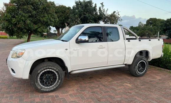 Buy Used Mazda BT-50 White Car in Maputo in Maputo Buy Used Mazda BT-50 White Car in Maputo in Maputo