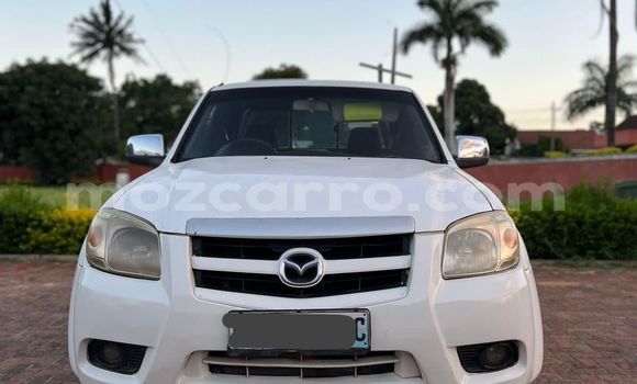 Buy Used Mazda BT-50 White Car in Maputo in Maputo Buy Used Mazda BT-50 White Car in Maputo in Maputo