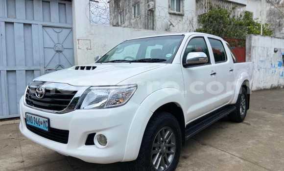 Buy Used Toyota Hilux White Car in Maputo in Maputo Buy Used Toyota Hilux White Car in Maputo in Maputo