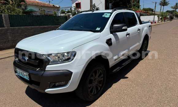 Nunua Ilio tumika Ford Ranger Nyeupe Gari ndani ya Maputo nchini Maputo Nunua Ilio tumika Ford Ranger Nyeupe Gari ndani ya Maputo nchini Maputo