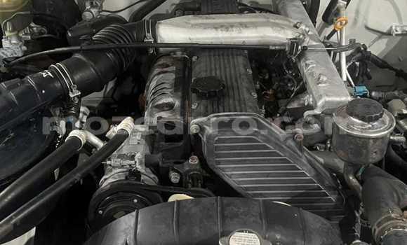 Comprar Usado Toyota Land Cruiser Branco Carro em Maputo em Maputo Comprar Usado Toyota Land Cruiser Branco Carro em Maputo em Maputo