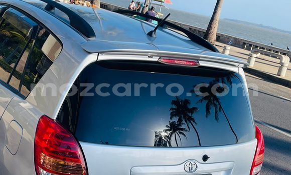 Comprar Usado Toyota Spacio Prata Carro em Maputo em Maputo Comprar Usado Toyota Spacio Prata Carro em Maputo em Maputo