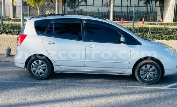 Comprar Usado Toyota Spacio Prata Carro em Maputo em Maputo Comprar Usado Toyota Spacio Prata Carro em Maputo em Maputo
