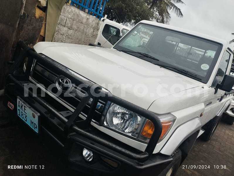 Big with watermark toyota land cruiser maputo maputo 30896