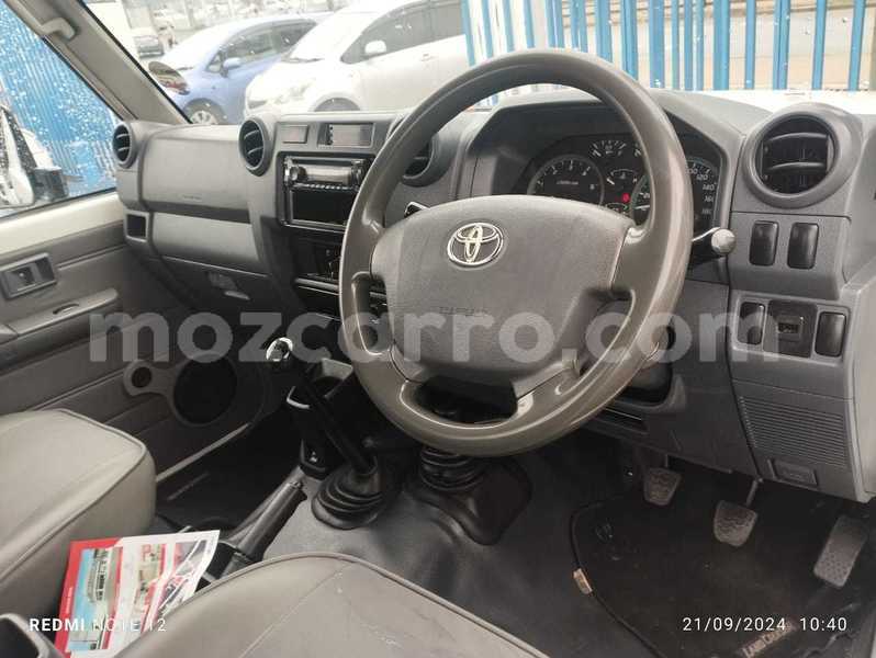 Big with watermark toyota land cruiser maputo maputo 30896