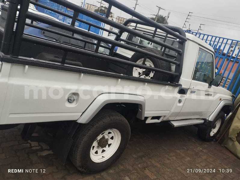 Big with watermark toyota land cruiser maputo maputo 30896