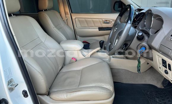 Comprar Novo Toyota Fortuner Branco Carro em Maputo em Maputo Comprar Novo Toyota Fortuner Branco Carro em Maputo em Maputo