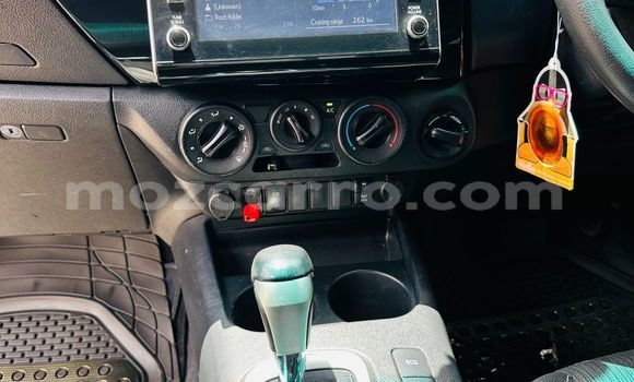 Buy Used Toyota Hiluxe Revo Other Car in Maputo in Maputo Buy Used Toyota Hiluxe Revo Other Car in Maputo in Maputo