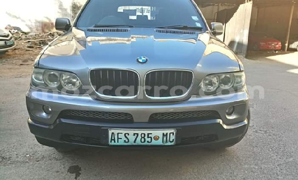 Comprar Novo BMW X5 Bege Carro em Maputo em Maputo