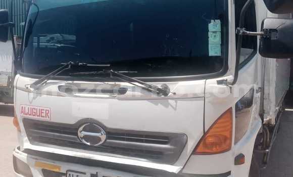 Comprar Usado Toyota 4Runner Branco Carro em Maputo em Maputo Comprar Usado Toyota 4Runner Branco Carro em Maputo em Maputo