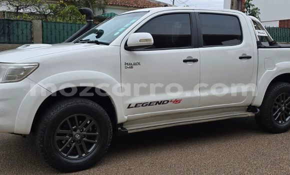 Tenga Tsaru Toyota Hilux Chena Mota in Maputo in Maputo Tenga Tsaru Toyota Hilux Chena Mota in Maputo in Maputo