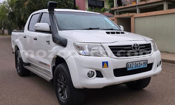 Tenga Tsaru Toyota Hilux Chena Mota in Maputo in Maputo Tenga Tsaru Toyota Hilux Chena Mota in Maputo in Maputo