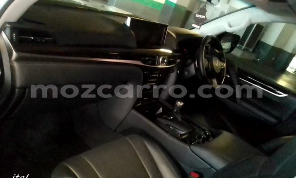 Tenga Tsaru Lexus LX 570 Zvimwe Mota in Maputo in Maputo Tenga Tsaru Lexus LX 570 Zvimwe Mota in Maputo in Maputo