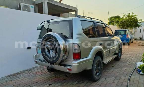Tenga Tsaru Toyota Land Cruiser Prado Zvimwe Mota in Maputo in Maputo Tenga Tsaru Toyota Land Cruiser Prado Zvimwe Mota in Maputo in Maputo