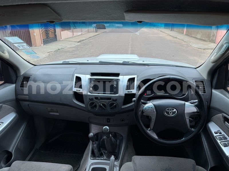 Big with watermark toyota hilux maputo maputo 30954