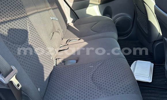 Nunua Mpya Toyota Vanguard Nyeupe Gari ndani ya Maputo nchini Maputo Nunua Mpya Toyota Vanguard Nyeupe Gari ndani ya Maputo nchini Maputo