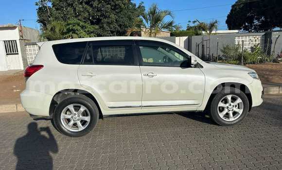 Nunua Mpya Toyota Vanguard Nyeupe Gari ndani ya Maputo nchini Maputo Nunua Mpya Toyota Vanguard Nyeupe Gari ndani ya Maputo nchini Maputo
