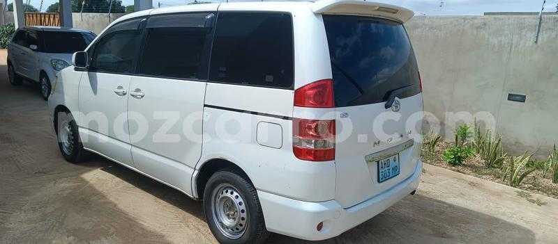 Big with watermark toyota noah maputo maputo 30970