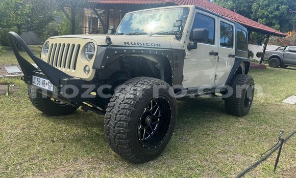 Comprar Usado Jeep Wrangler De outros Carro em Maputo em Maputo